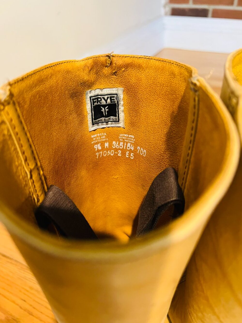 VTG Frye Campus Banana Boots Women 9.5 M Yellow Square Toe Western MADE IN USA - Picture 14 of 16